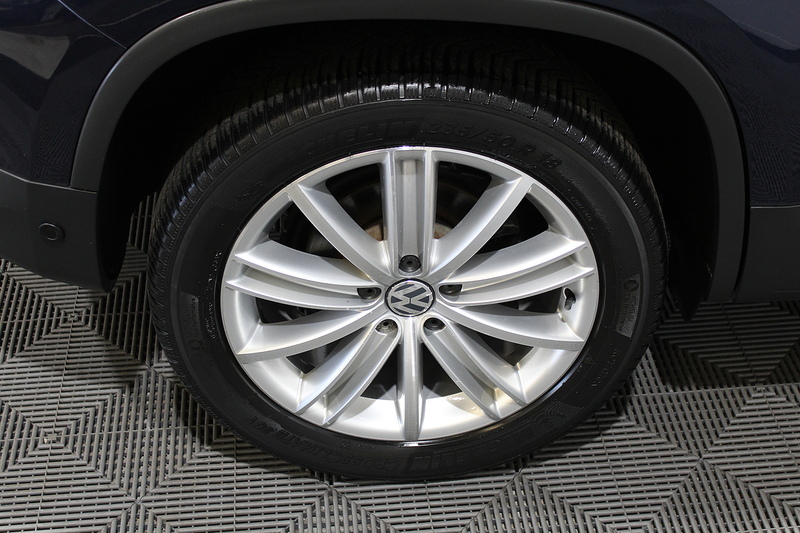 Volkswagen Tiguan 2.0 TDI BlueMotion Tech Match Edition SUV 5dr Diesel Manual 2WD Euro 6 (s/s) (150 ps) - U131