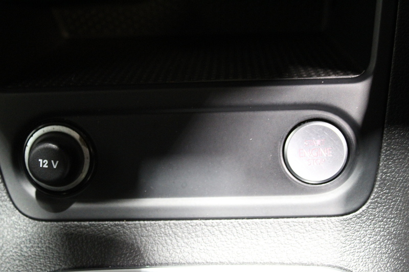 Volkswagen Tiguan 2.0 TDI BlueMotion Tech Match Edition SUV 5dr Diesel Manual 2WD Euro 6 (s/s) (150 ps) - U131