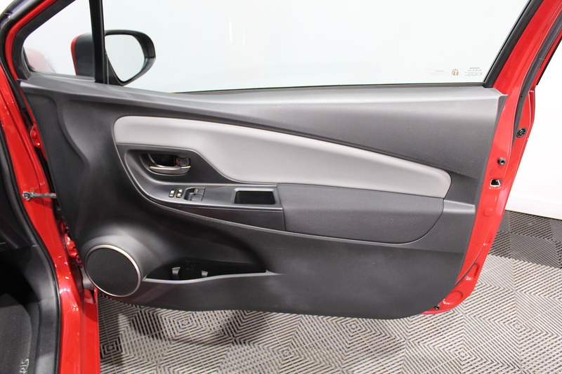 Toyota Yaris 1.33 Dual VVT-i Icon Hatchback 3dr Petrol Manual Euro 6 (99 ps) - U132