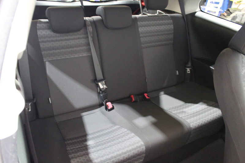 Toyota Yaris 1.33 Dual VVT-i Icon Hatchback 3dr Petrol Manual Euro 6 (99 ps) - U132