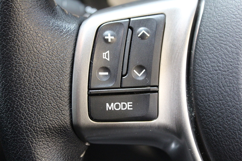 Toyota Yaris 1.33 Dual VVT-i Icon Hatchback 3dr Petrol Manual Euro 6 (99 ps) - U132