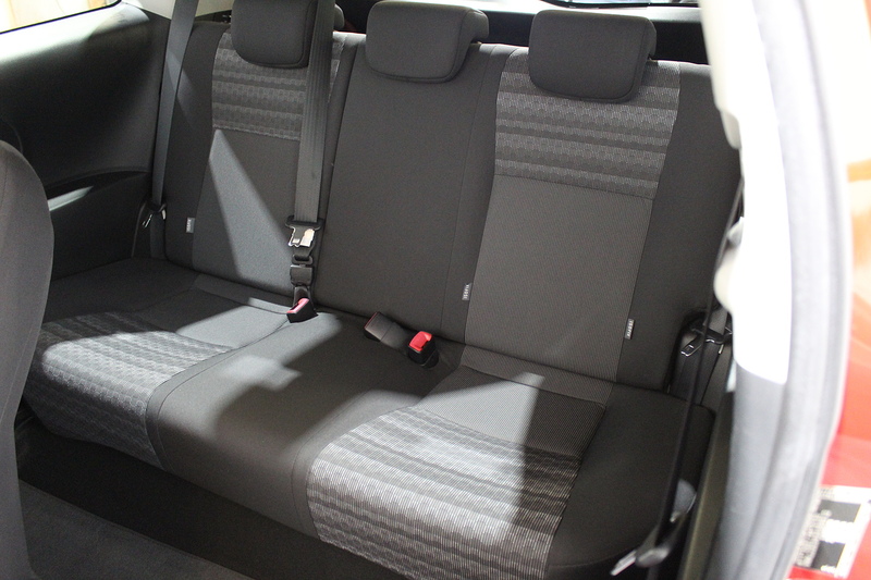 Toyota Yaris 1.33 Dual VVT-i Icon Hatchback 3dr Petrol Manual Euro 6 (99 ps) - U132