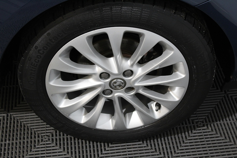 Vauxhall Corsa 1.4i ecoFLEX SE Hatchback 5dr Petrol Manual Euro 6 (90 ps) - U145