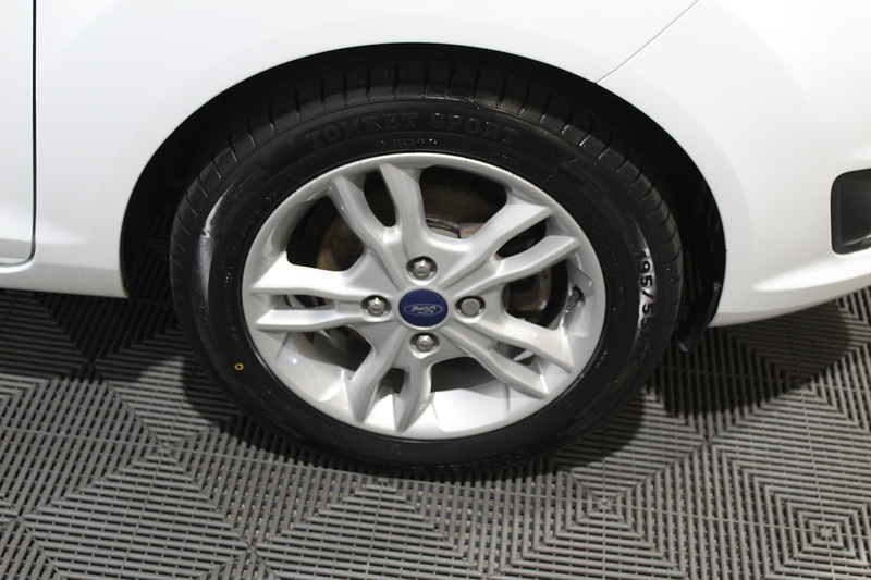 Ford Fiesta 1.25 Zetec Hatchback 5dr Petrol Manual Euro 6 (82 ps) - U152