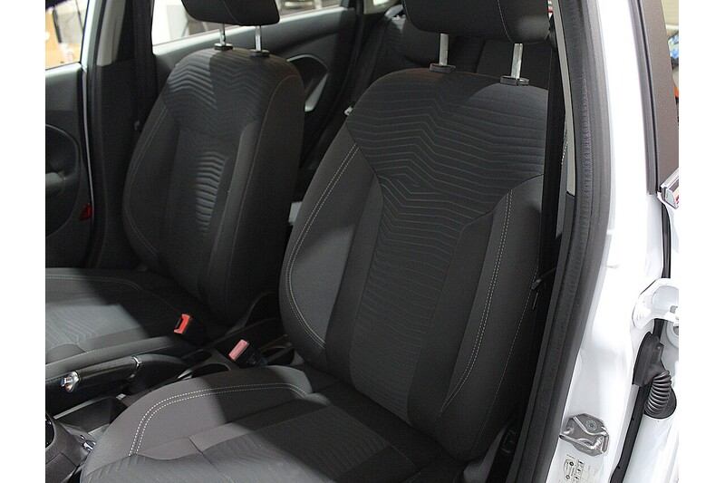 Ford Fiesta 1.25 Zetec Hatchback 5dr Petrol Manual Euro 6 (82 ps) - U152