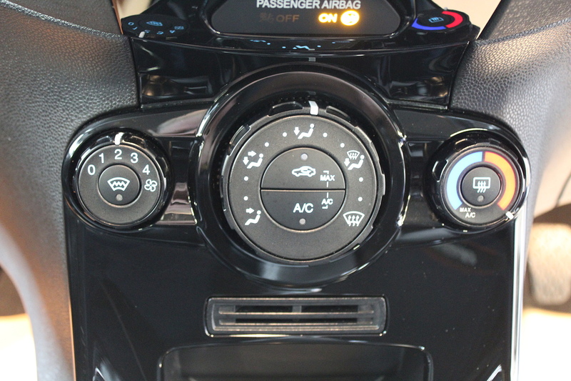 Ford Fiesta 1.25 Zetec Hatchback 5dr Petrol Manual Euro 6 (82 ps) - U152