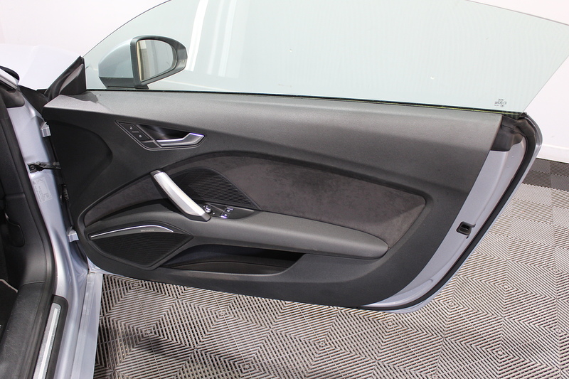 Audi TT 2.0 TFSI Sport Coupe 3dr Petrol S Tronic quattro Euro 6 (s/s) (230 ps) - U159