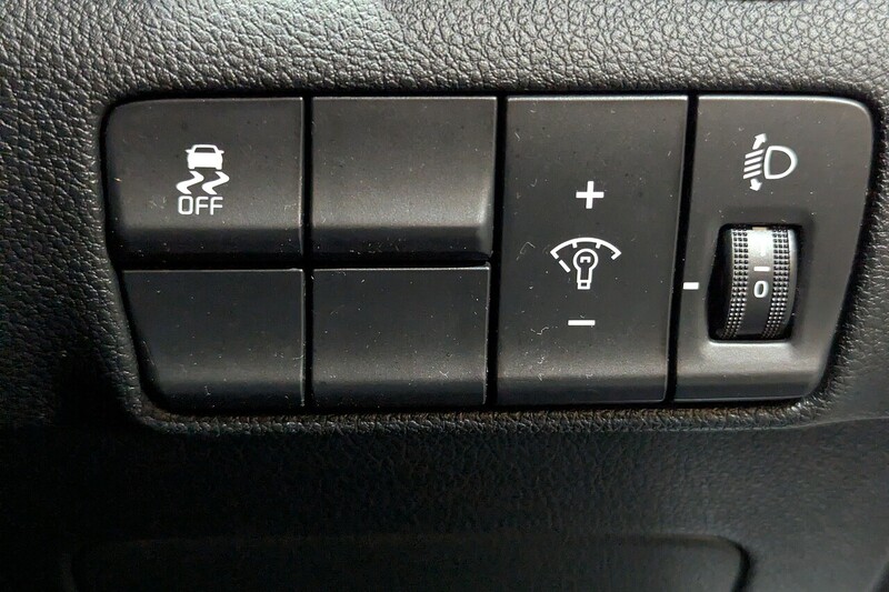 Kia Sportage 1.6 GDi 1 SUV 5dr Petrol Manual Euro 6 (130 bhp) - U170