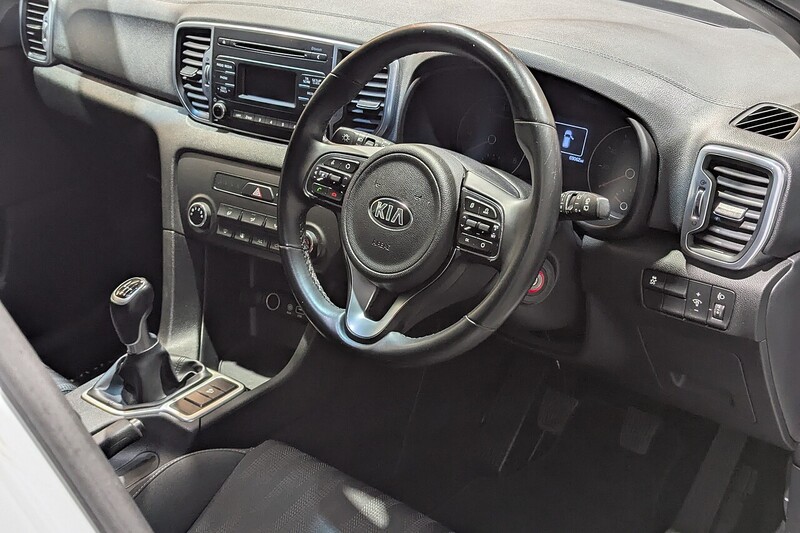 Kia Sportage 1.6 GDi 1 SUV 5dr Petrol Manual Euro 6 (130 bhp) - U170