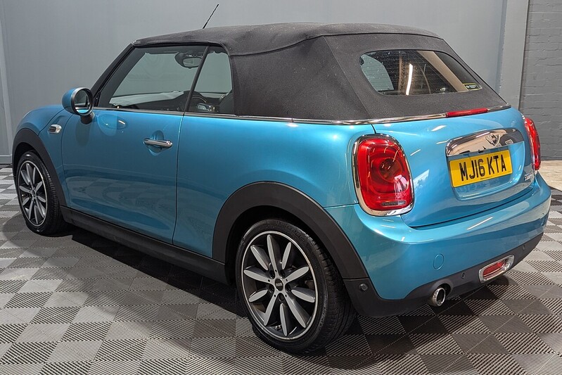 MINI Convertible 1.5 Cooper Convertible 2dr Petrol Manual Euro 6 (s/s) (136 ps) - U172