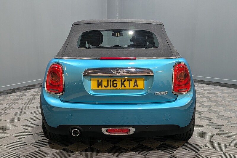 MINI Convertible 1.5 Cooper Convertible 2dr Petrol Manual Euro 6 (s/s) (136 ps) - U172