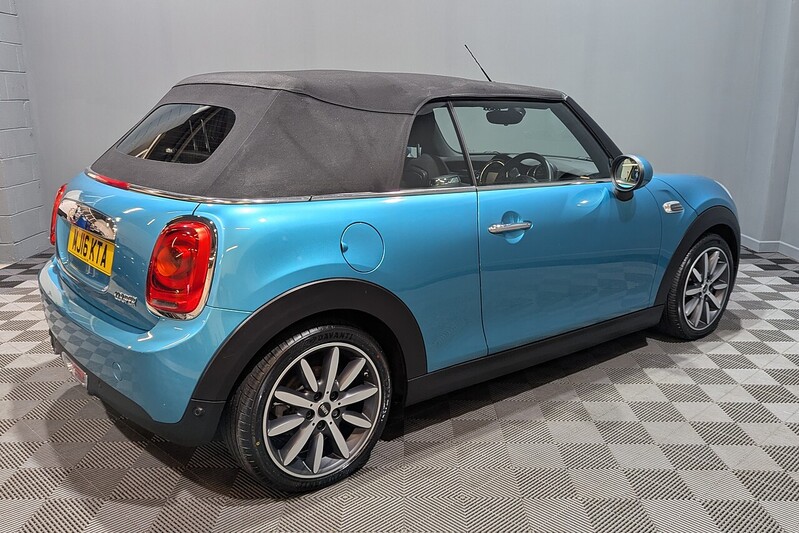 MINI Convertible 1.5 Cooper Convertible 2dr Petrol Manual Euro 6 (s/s) (136 ps) - U172