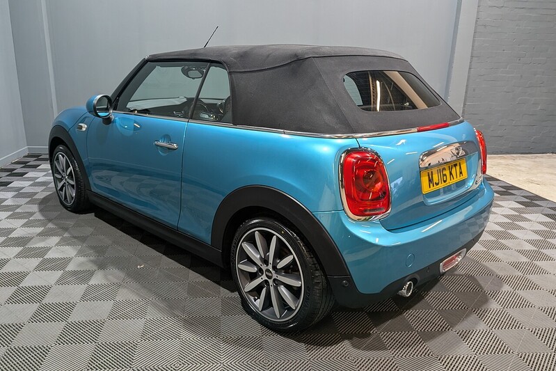 MINI Convertible 1.5 Cooper Convertible 2dr Petrol Manual Euro 6 (s/s) (136 ps) - U172