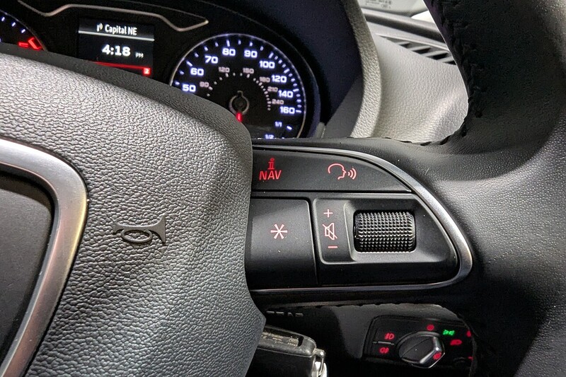 Audi A3 1.6 TDI SE Technik Sportback 5dr Diesel Manual Euro 6 (s/s) (110 ps) - U173