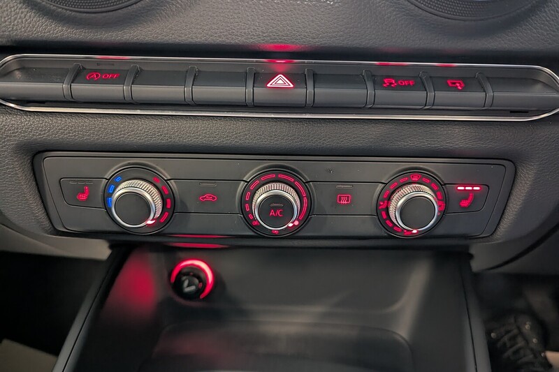 Audi A3 1.6 TDI SE Technik Sportback 5dr Diesel Manual Euro 6 (s/s) (110 ps) - U173