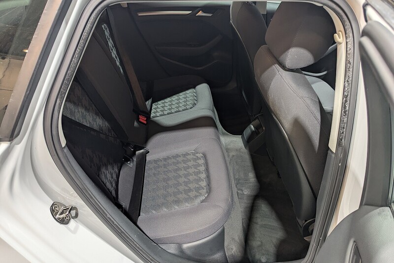 Audi A3 1.6 TDI SE Technik Sportback 5dr Diesel Manual Euro 6 (s/s) (110 ps) - U173