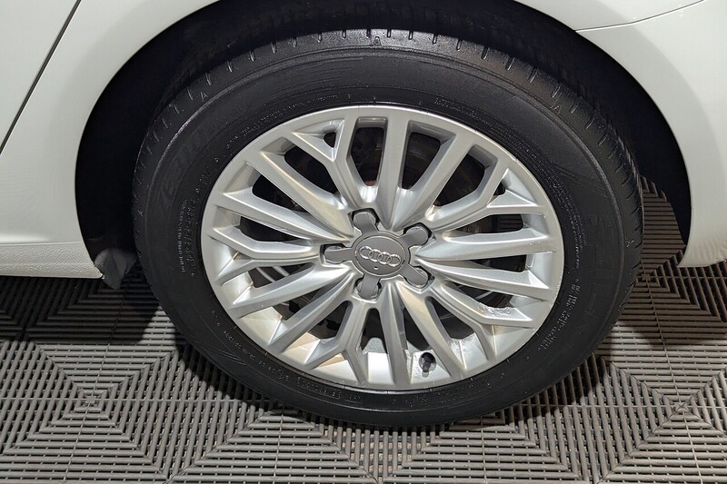 Audi A3 1.6 TDI SE Technik Sportback 5dr Diesel Manual Euro 6 (s/s) (110 ps) - U173