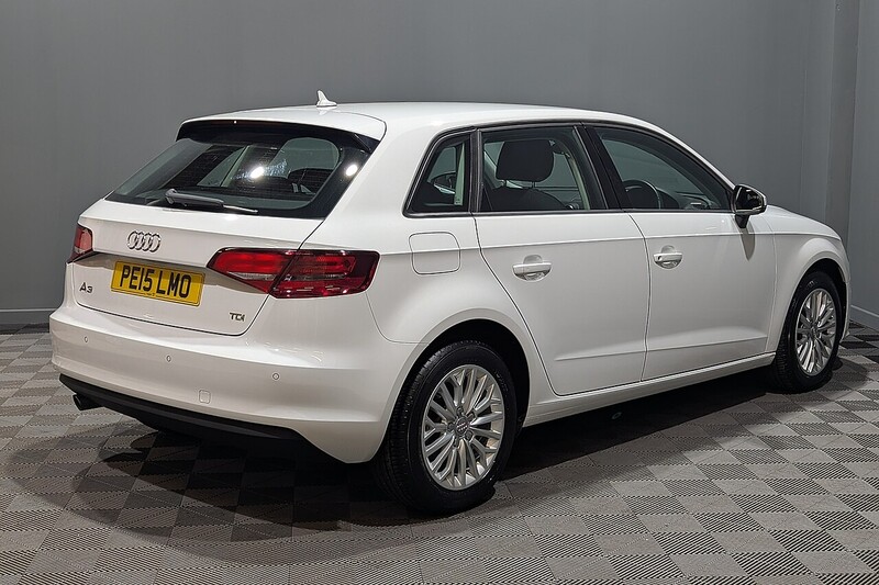 Audi A3 1.6 TDI SE Technik Sportback 5dr Diesel Manual Euro 6 (s/s) (110 ps) - U173