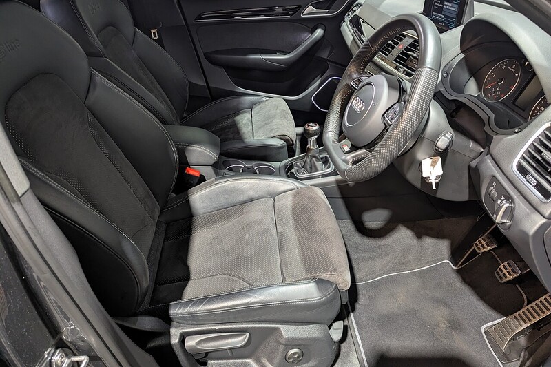 Audi Q3 2.0 TDI Black Edition SUV 5dr Diesel Manual quattro Euro 6 (s/s) (184 ps) - U174