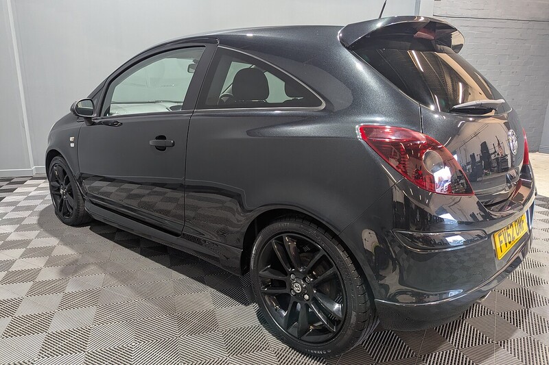 Vauxhall Corsa 1.2 16V Limited Edition Hatchback 3dr Petrol Manual Euro 5 (85 ps) - U175