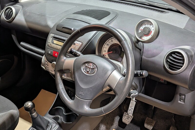 Toyota AYGO 1.0 VVT-i Move Hatchback 5dr Petrol Manual Euro 5 (68 ps) - U176