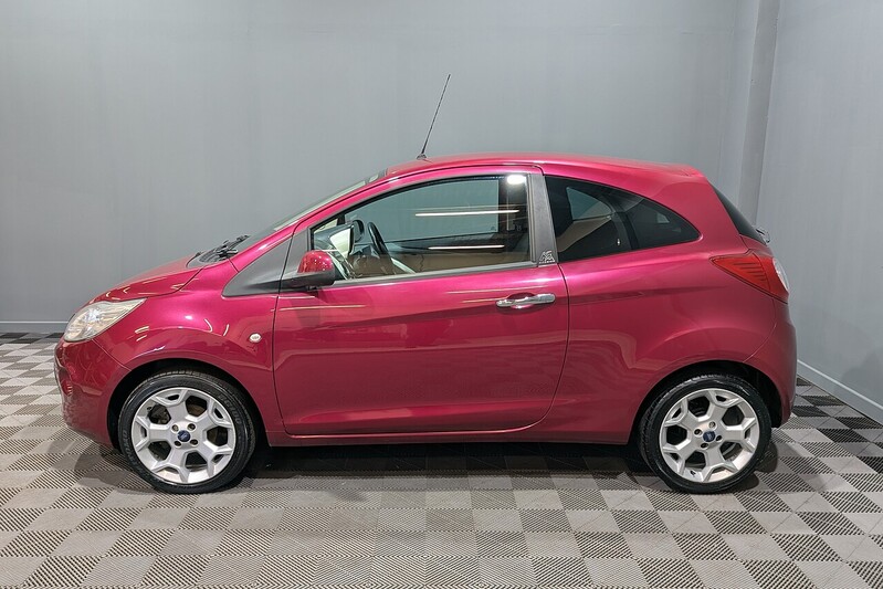 Ford Ka 1.2 Titanium Hatchback 3dr Petrol Manual Euro 5 (69 ps) - U183