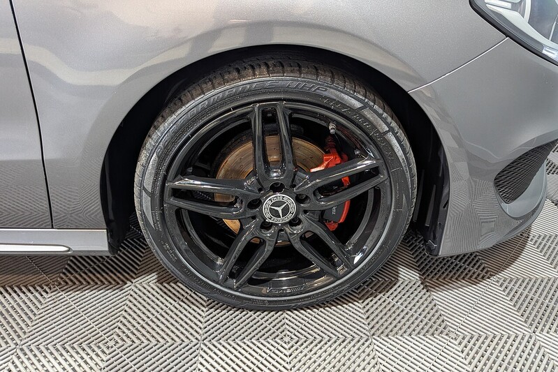 Mercedes-Benz B Class 2.1 B200d AMG Line MPV 5dr Diesel 7G-DCT Euro 6 (s/s) (136 ps) - U185