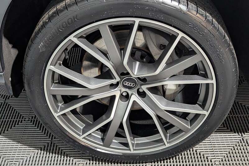 Audi Q7 3.0 TDI V6 Black Edition SUV 5dr Diesel Tiptronic quattro Euro 6 (s/s) (272 ps) - U186