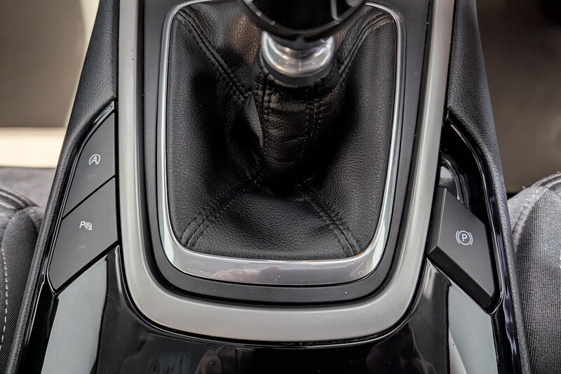 Ford S-Max 2.0 EcoBlue Zetec MPV 5dr Diesel Manual Euro 6 (s/s) (150 ps) - U187