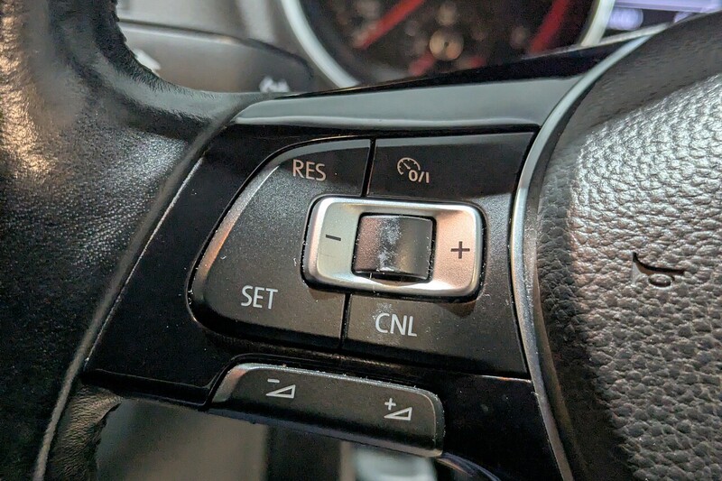 Volkswagen Polo 1.0 BlueMotion Tech Match Edition Hatchback 5dr Petrol Manual Euro 6 (s/s) (60 ps) - U190