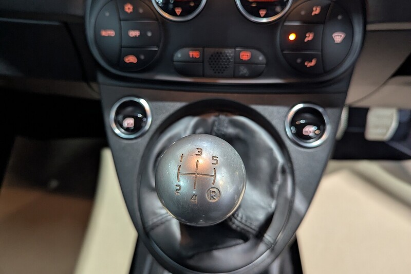 Abarth 595 1.4 T-Jet Competizione 70th Hatchback 3dr Petrol Manual Euro 6 (180 bhp) - U192