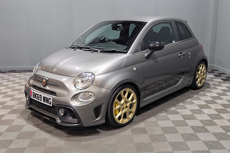 Abarth 595 1.4 T-Jet Competizione 70th Hatchback 3dr Petrol Manual Euro 6 (180 bhp) - U192