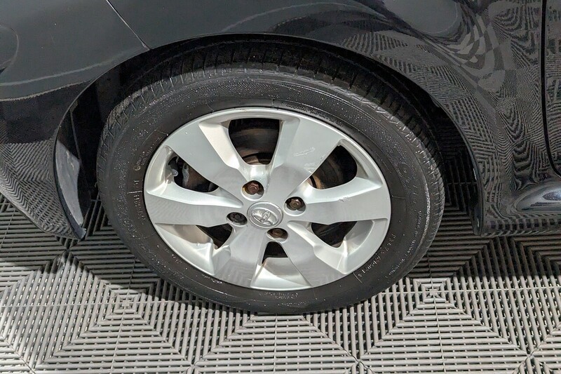 Toyota AYGO 1.0 VVT-i Move with Style Hatchback 5dr Petrol Manual Euro 5 (68 ps) - U196