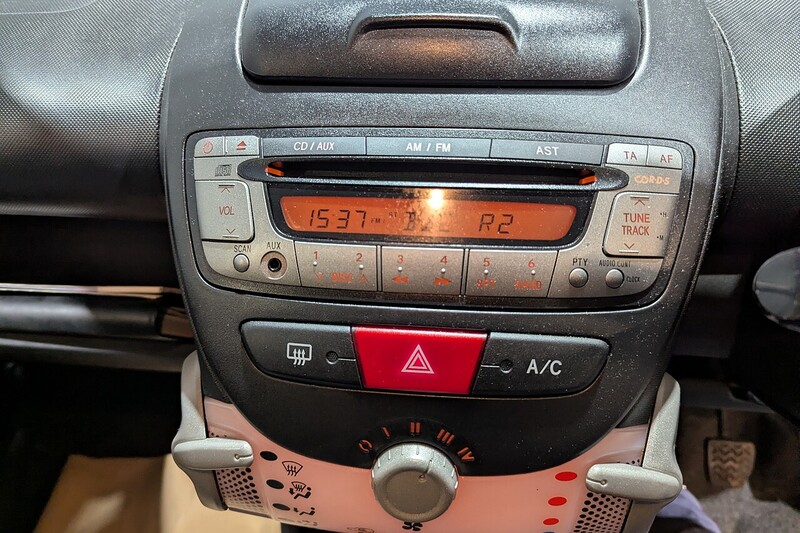 Toyota AYGO 1.0 VVT-i Move with Style Hatchback 5dr Petrol Manual Euro 5 (68 ps) - U196