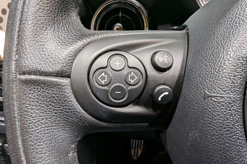 MINI Roadster 1.6 Cooper S Convertible 2dr Petrol Manual Euro 5 (s/s) (184 ps) - U198