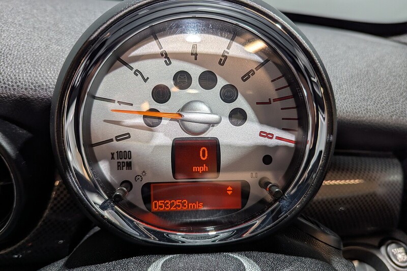 MINI Roadster 1.6 Cooper S Convertible 2dr Petrol Manual Euro 5 (s/s) (184 ps) - U198