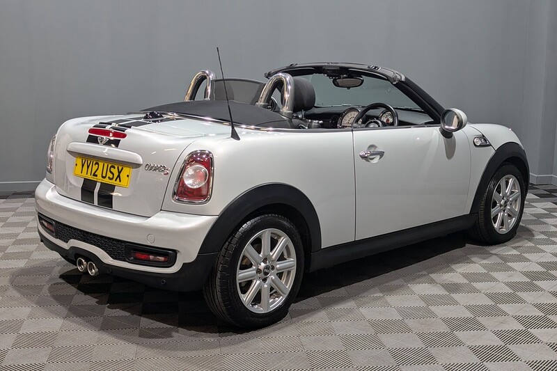 MINI Roadster 1.6 Cooper S Convertible 2dr Petrol Manual Euro 5 (s/s) (184 ps) - U198