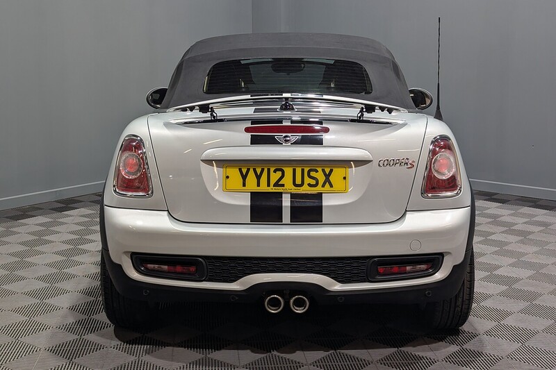 MINI Roadster 1.6 Cooper S Convertible 2dr Petrol Manual Euro 5 (s/s) (184 ps) - U198