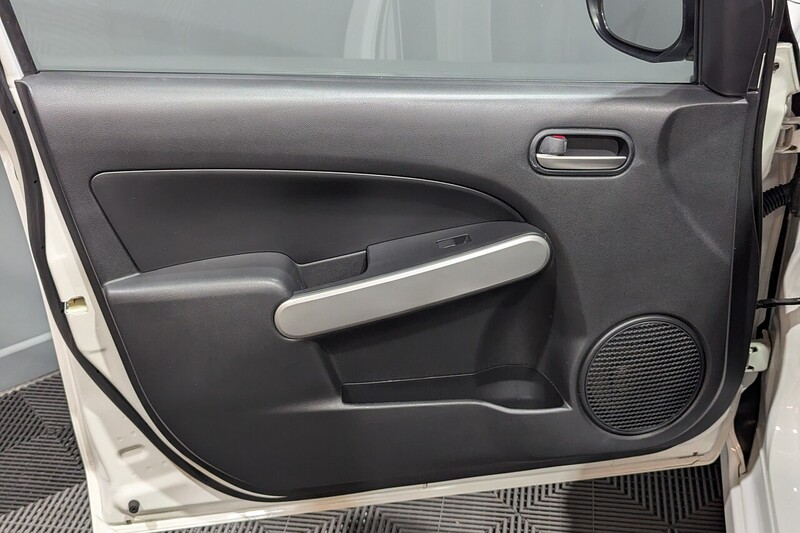 Mazda Mazda2 1.3 Venture Hatchback 5dr Petrol Manual Euro 5 (84 ps) - U199