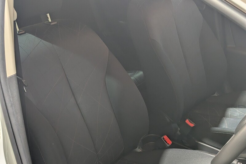 Mazda Mazda2 1.3 Venture Hatchback 5dr Petrol Manual Euro 5 (84 ps) - U199