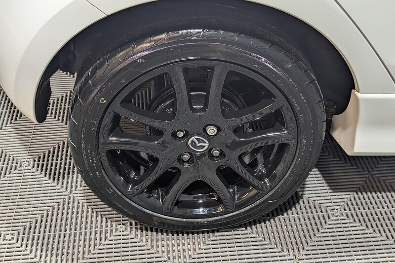 Mazda Mazda2 1.3 Venture Hatchback 5dr Petrol Manual Euro 5 (84 ps) - U199