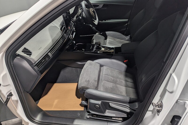 Audi A4 Avant 2.0 TFSI 40 Black Edition Estate 5dr Petrol S Tronic Euro 6 (s/s) (204 ps) - U202