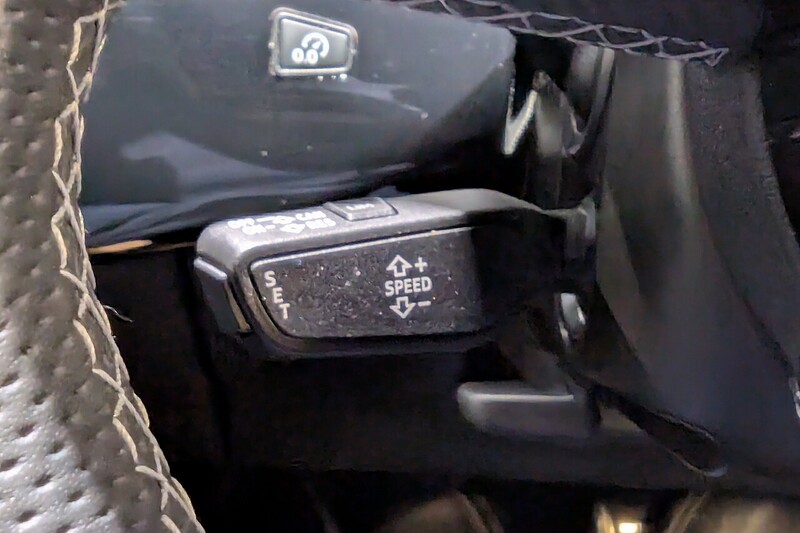 Audi A4 Avant 2.0 TFSI 40 Black Edition Estate 5dr Petrol S Tronic Euro 6 (s/s) (204 ps) - U202