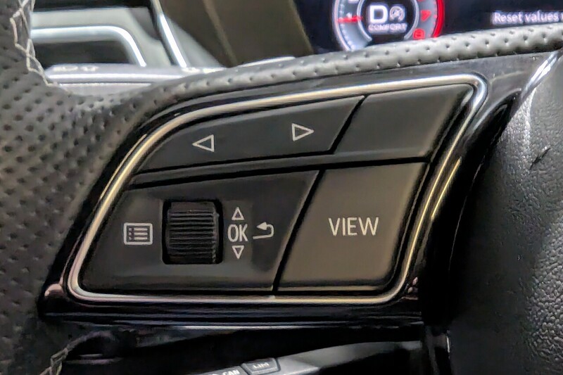 Audi A4 Avant 2.0 TFSI 40 Black Edition Estate 5dr Petrol S Tronic Euro 6 (s/s) (204 ps) - U202