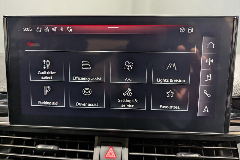 Audi A4 Avant 2.0 TFSI 40 Black Edition Estate 5dr Petrol S Tronic Euro 6 (s/s) (204 ps) - U202