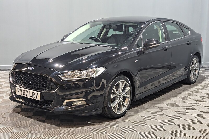 Ford Mondeo 2.0 TDCi ST-Line Hatchback 5dr Diesel Manual Euro 6 (s/s) (150 ps) - U211