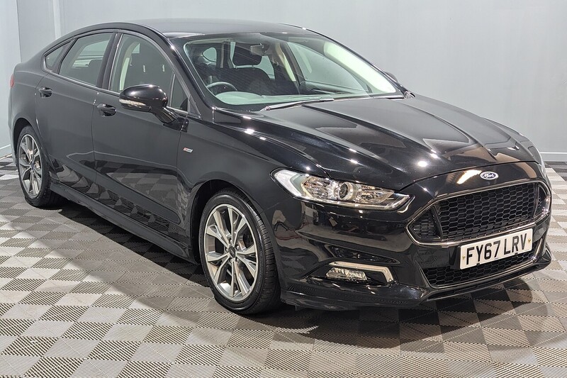 Ford Mondeo 2.0 TDCi ST-Line Hatchback 5dr Diesel Manual Euro 6 (s/s) (150 ps) - U211