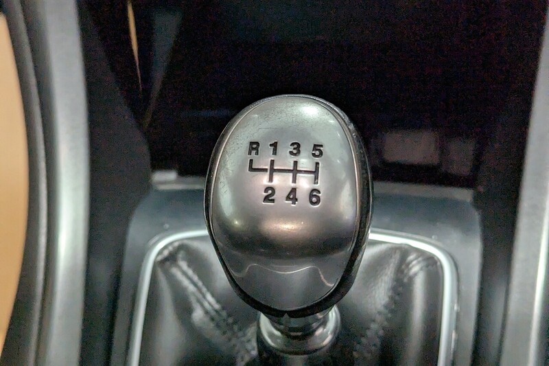 Ford Mondeo 2.0 TDCi ST-Line Hatchback 5dr Diesel Manual Euro 6 (s/s) (150 ps) - U211