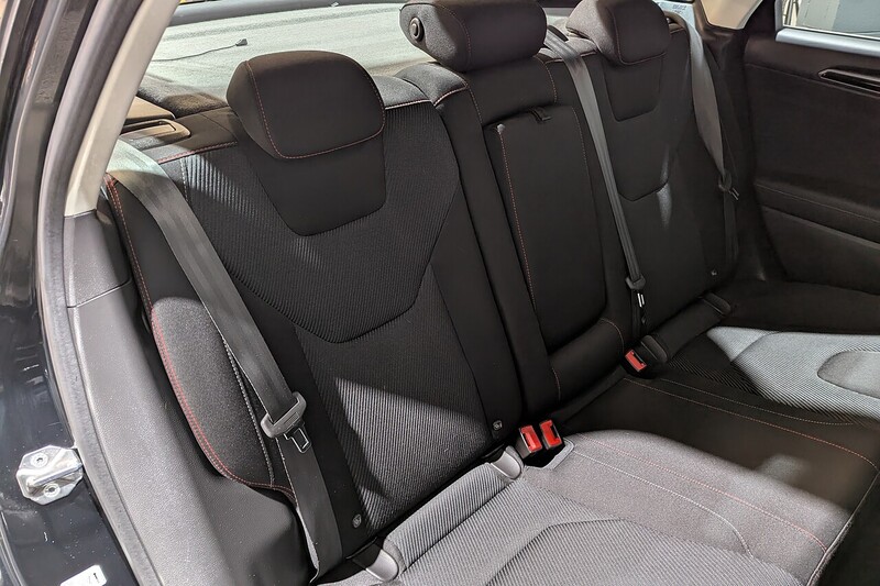 Ford Mondeo 2.0 TDCi ST-Line Hatchback 5dr Diesel Manual Euro 6 (s/s) (150 ps) - U211