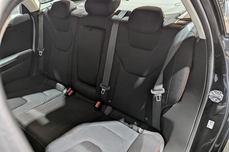 Ford Mondeo 2.0 TDCi ST-Line Hatchback 5dr Diesel Manual Euro 6 (s/s) (150 ps) - U211